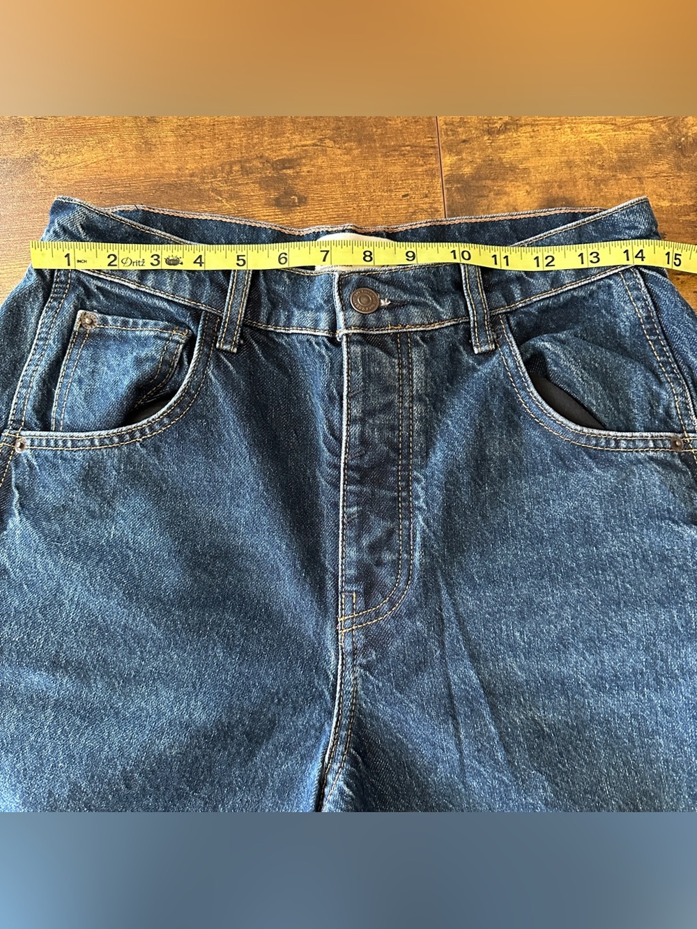 Free People We The Free Good Luck Barrel Leg Jeans Dark Blue Wash Size 27 - Picture 2 of 5
